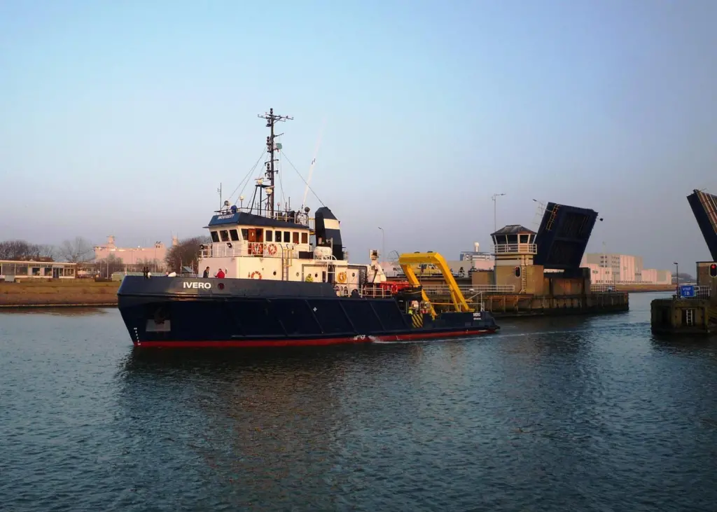 Gardline Geosurvey’s MV Ivero which has recently been mobilised in Lowestoft in readiness for geophysical surveys for a wind farm development offshore of Germany.