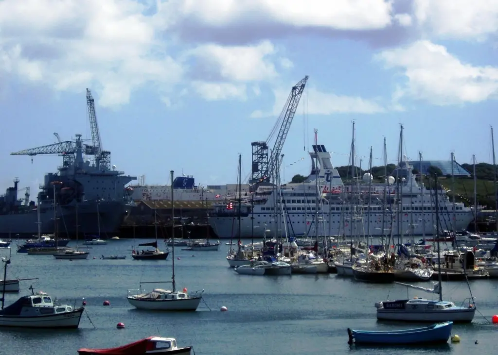 With a general trend towards increasing vessel size, dredging is required to safeguard the existing port functions as well as developing businesses requiring use of the port by larger vessels.