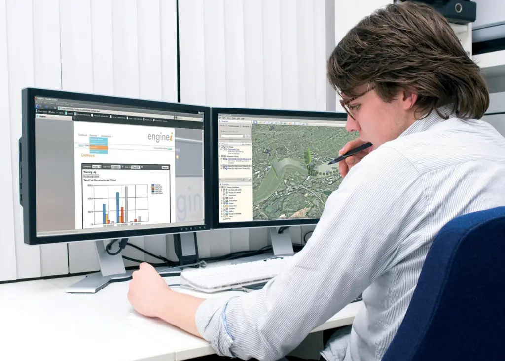 The enginei system enables the master at sea and the technical support ashore to each view a real-time presentation of the vessel’s fuel consumption.