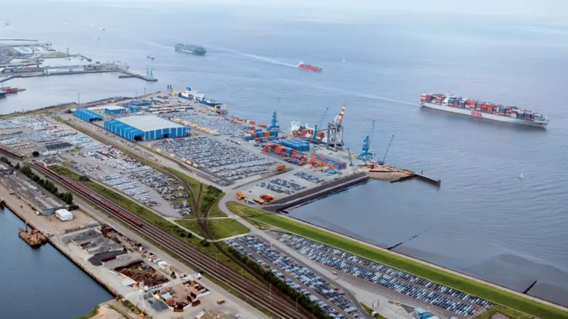 About €170m in public money and more than €100m in private investment cash has been ploughed into transforming Cuxport into a base for multi-purpose cargo handling and offshore operations. Photo: Hamburg Hafen