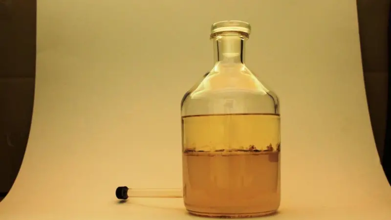 Conidia’s test takes just 10 minutes to display easy to read, accurate levels of organisms contaminating the fuel. These levels indicate precisely what kind of remedial action is needed, if any.