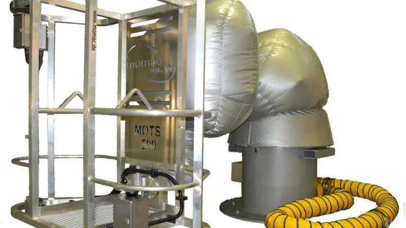 The new Momac Offshore Transport System features a freely adjustable robot arm which allows for the safe transfer of personnel onto wind turbines, compensating for vertical differential movements of up to 3.2m.