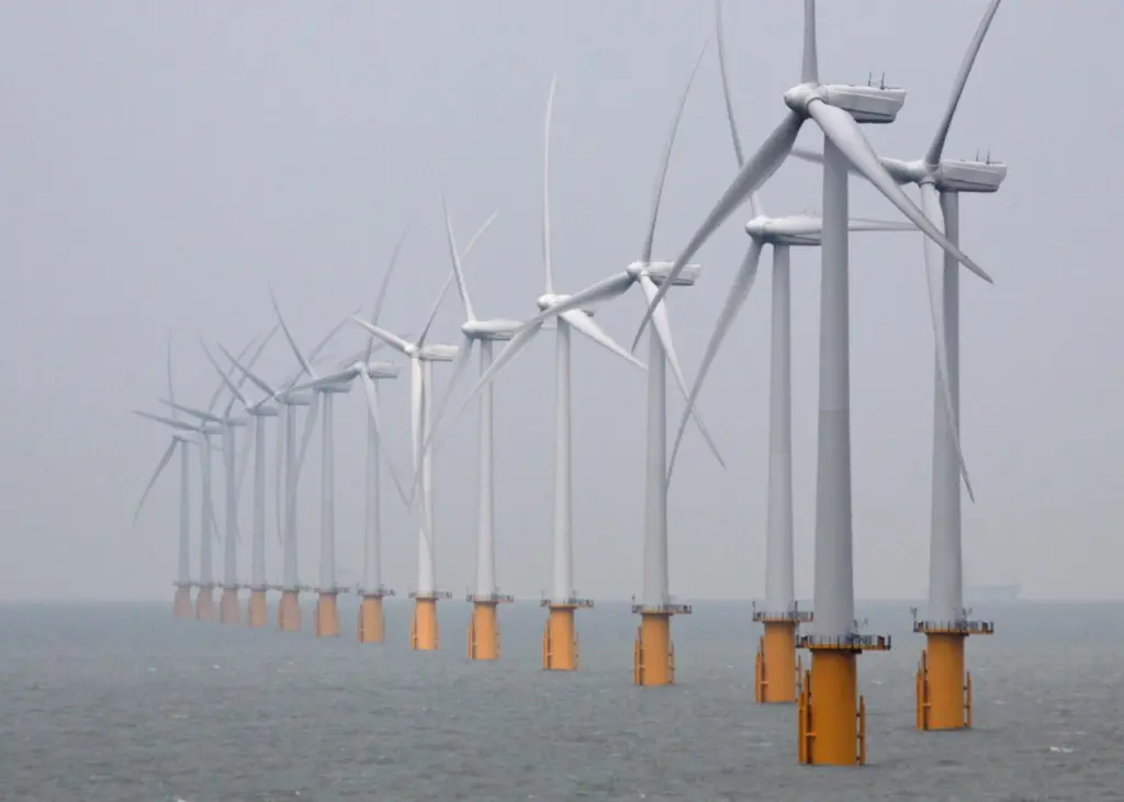 Thanet Offshore Wind Farm, a Round 2 project now fully operational and providing a return on investment. Photo by Peter Barker
