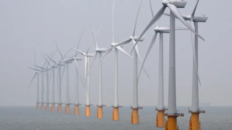 Thanet Offshore Wind Farm, a Round 2 project now fully operational and providing a return on investment. Photo by Peter Barker