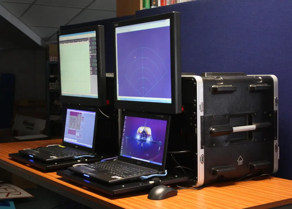 Innovatum’s portable iPSS pipeline inspection and survey system, which can be controlled from a single keyboard and mouse.