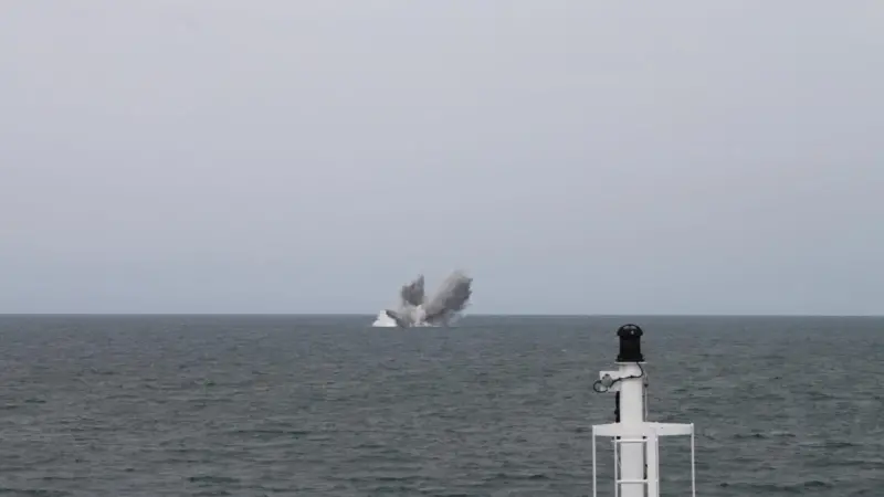 A controlled explosion initiated from a safe distance left an underwater crater 20m wide by 4m deep.