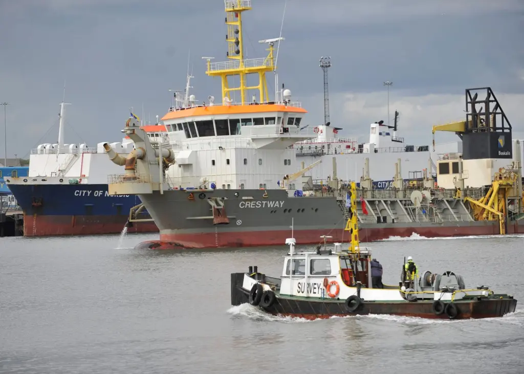 Westminster Dredging's 5,580 m3 capacity trailer Crestway is seen at work in the Port of Tyne.