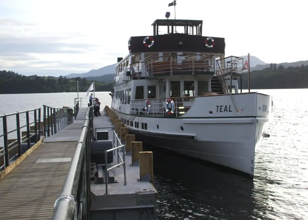 The design for the first ever floating jetty on Lake Windermere took into account the potential extreme lake level rises and provided for wheelchair access.