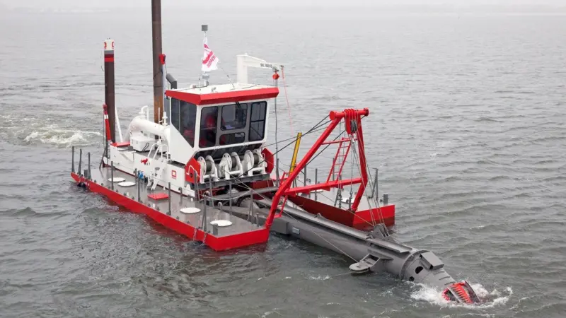 The IHC Beaver 40 dismountable cutter suction dredger can now be rented to meet short term dredging requirements.
