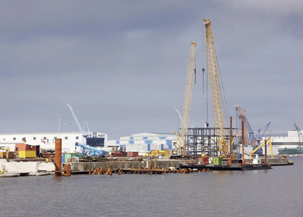 The new berth will handle Scandlines’ two new 1,600 lane/m, 1,500 passenger superferries Berlin and Copenhagen.