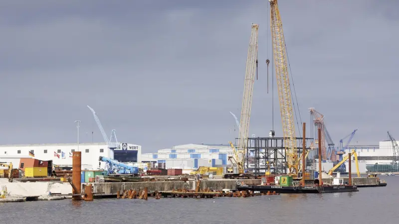 The new berth will handle Scandlines’ two new 1,600 lane/m, 1,500 passenger superferries Berlin and Copenhagen.
