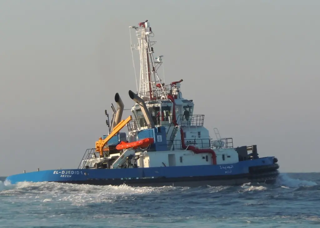 Piriou’s 72T Push Pull Tug exceded contractual performance requirements during recent trials.