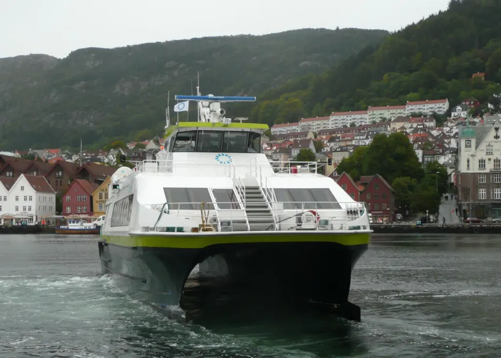 The Tyrving operates along Norway’s difficult coastline.