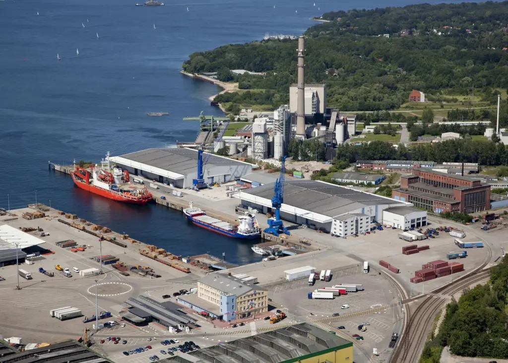 Kiel will create a third berth for cruise ships of 300m and over by expanding Berth One in the predominantly cargo handling Ostuferhafen.
