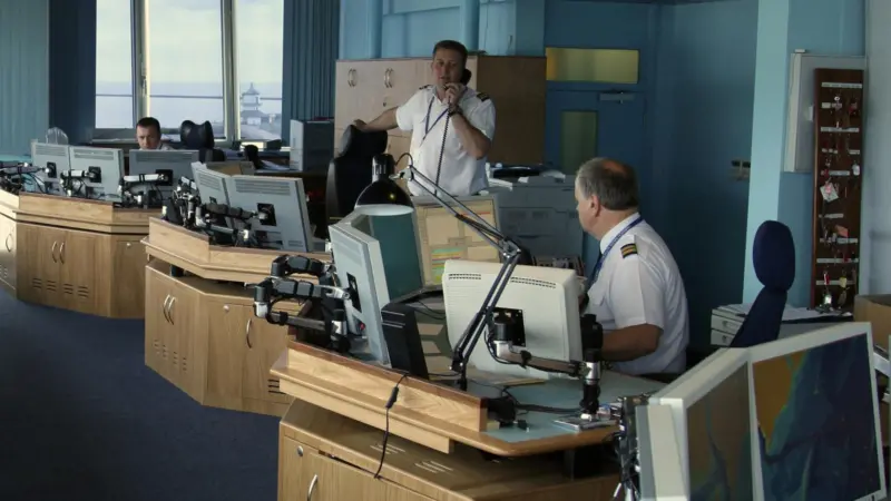 With a minimum of three control room staff on watch, the new work stations are dedicated to the duty manager, traffic controller and pilot coordinator.