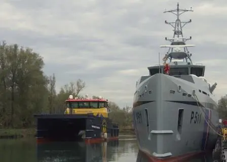 Damen delivers diverse 'Axe Bow' duo