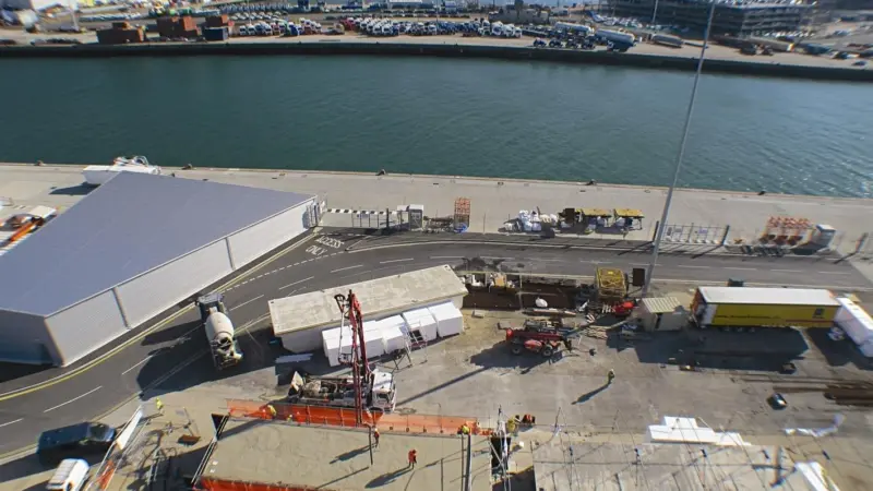 Intermarine had the seven, 18.4m floating concrete units fabricated in the Port of Southampton itself, saving an estimated £100K in freight costs alone.