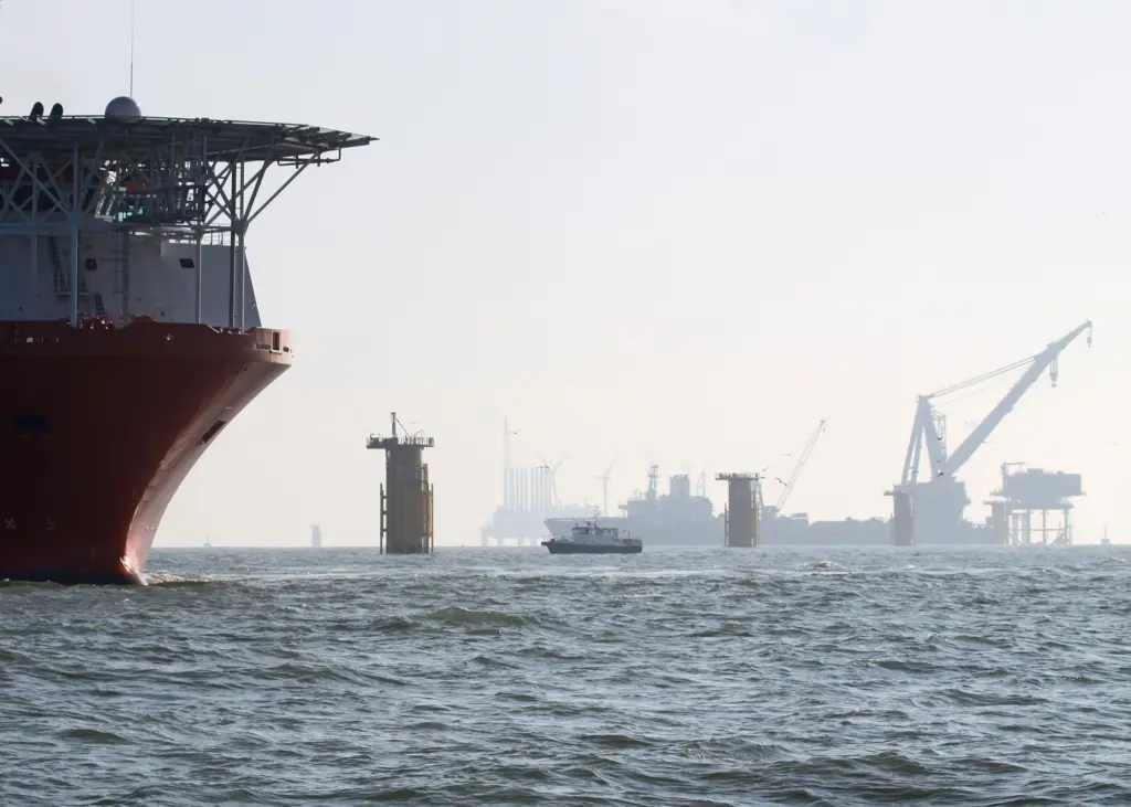 OGN Group expects future wind farm construction to increase dramatically. Photo of Thanet Offshore Wind Farm by Peter Barker.