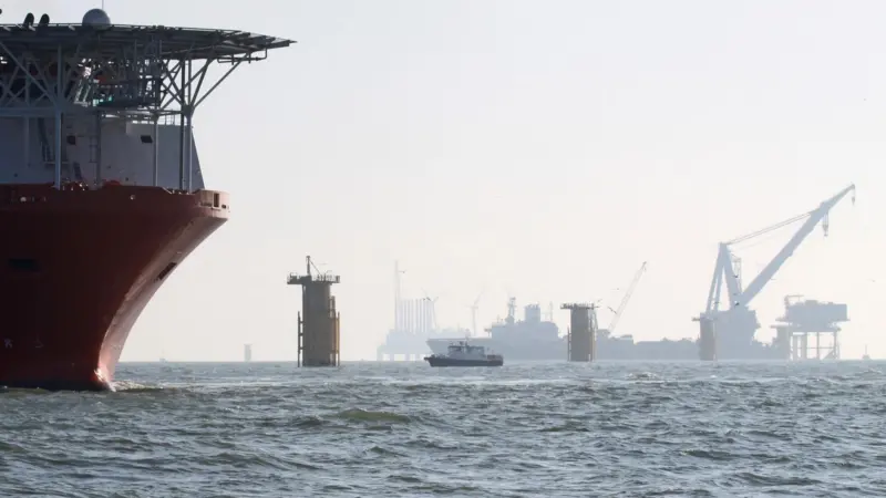 OGN Group expects future wind farm construction to increase dramatically. Photo of Thanet Offshore Wind Farm by Peter Barker.