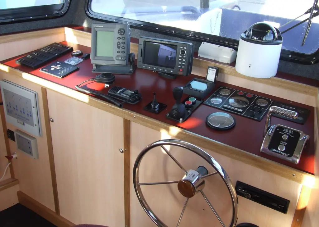 The well appointed wheelhouse features a comprehensive fit out of navigation and communication equipment.