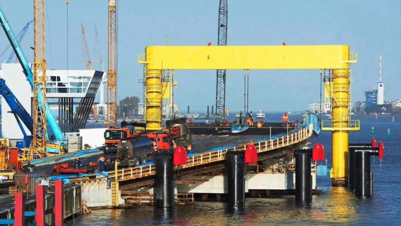 The ferry landing stage at Berth 54 will be completed in the spring. Photo: Rostock Port/Nordlicht