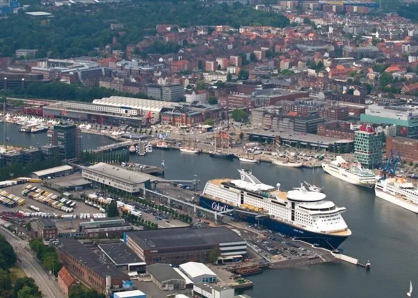 The Norwegenkai expansion covers an area of 9,250 m². Photo T Korber