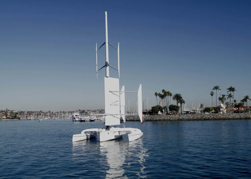 The technology for this sailing USV is based on both trimaran and catamaran vessels.