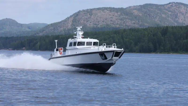Peters & May is moving four Dockstavarvet patrol boats on a heavy lift vessel.