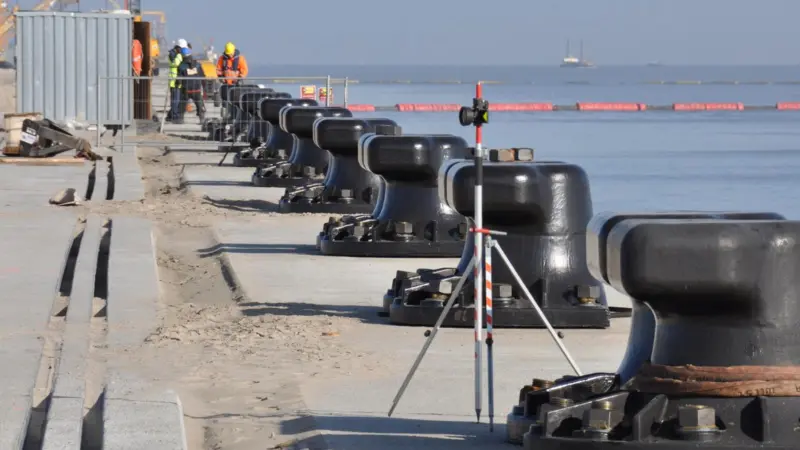 First phase operation of JWP’s new deepwater terminal is threatened by construction faults.