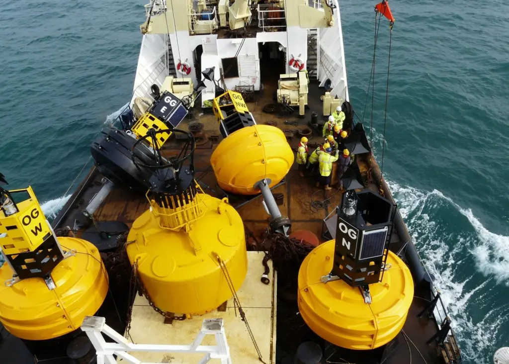The Visual AtoN Plan sets out the GLA direction for lighthouses, beacons, major floating aids, buoys and day marks.