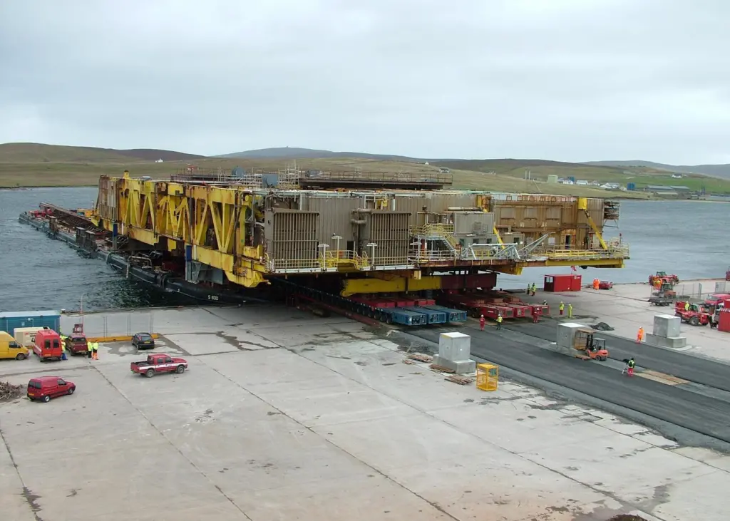 A new deepwater quay at Lerwick could see more decommissioning work at the port