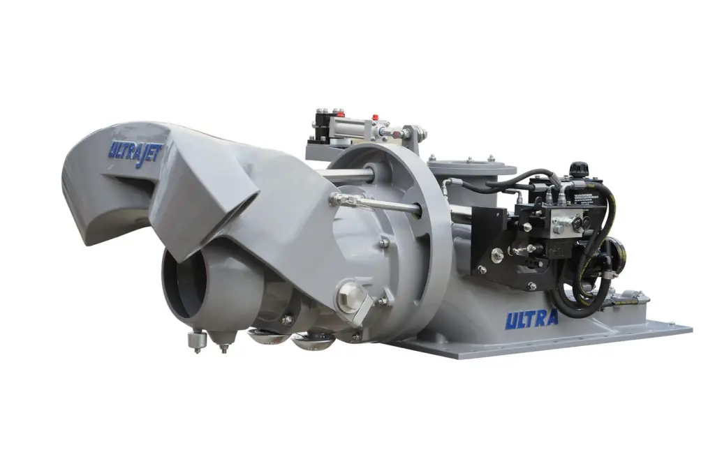 The UltraJet 251HT gives boat builders an option for heavier boats, towing, or high bollard pull applications