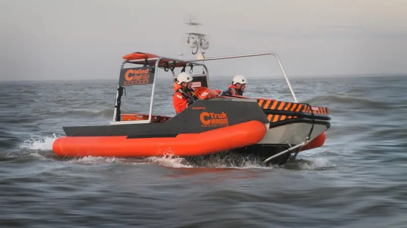Avenger can deliver technicians to and from offshore windfarms at low states of the tide