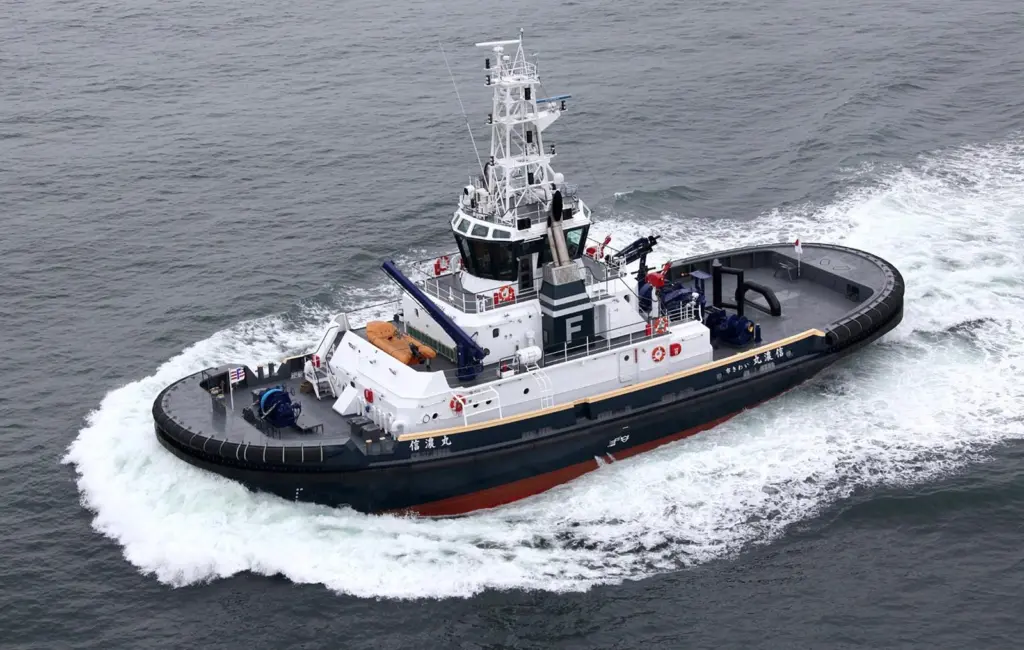 Shinano Maru is the first  Voith escort tug to be built for the Japanese company  Fukushima Kisen KK