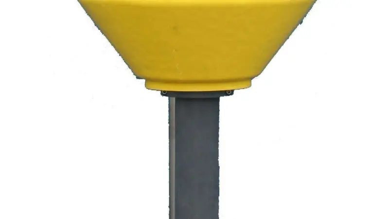 The lightweight and low cost buoy weighs only 25kg and is easily handled by one person in the field