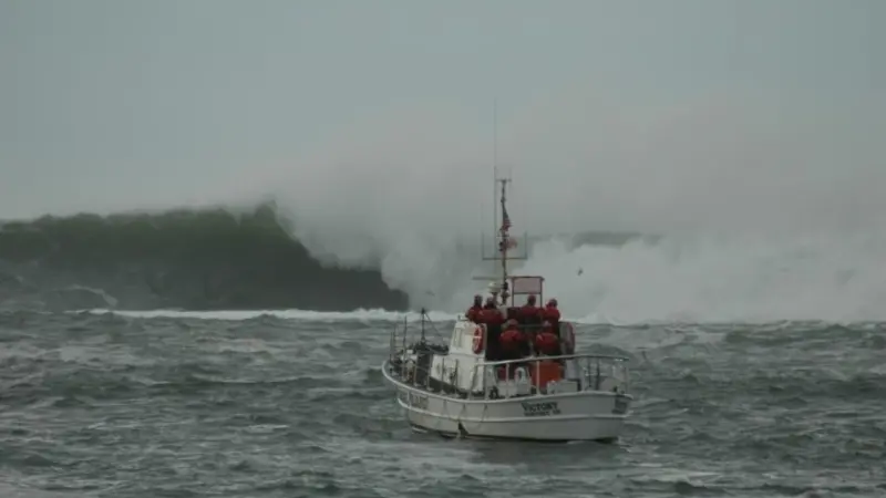 The Columbia River Bar is notorious for dangerously high swells Photo: National Weather Service