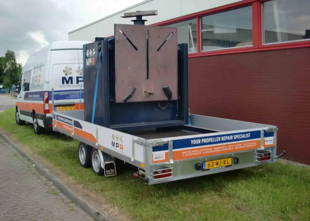 MPR’s new mobile propeller blade measurement and balancing equipment