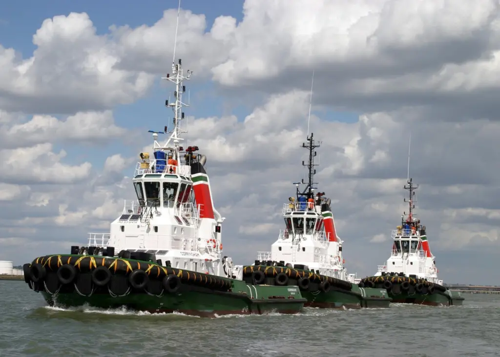 Targe Towing has withdrawn from the Thames and sold two of this original trio, seen here in BP livery