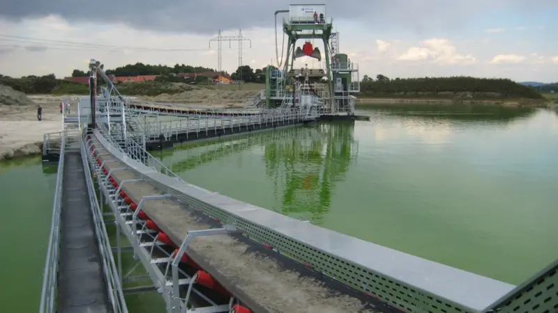 A Rohr Clamshell Dredger digs at a depth of 50m in Eastern Europe