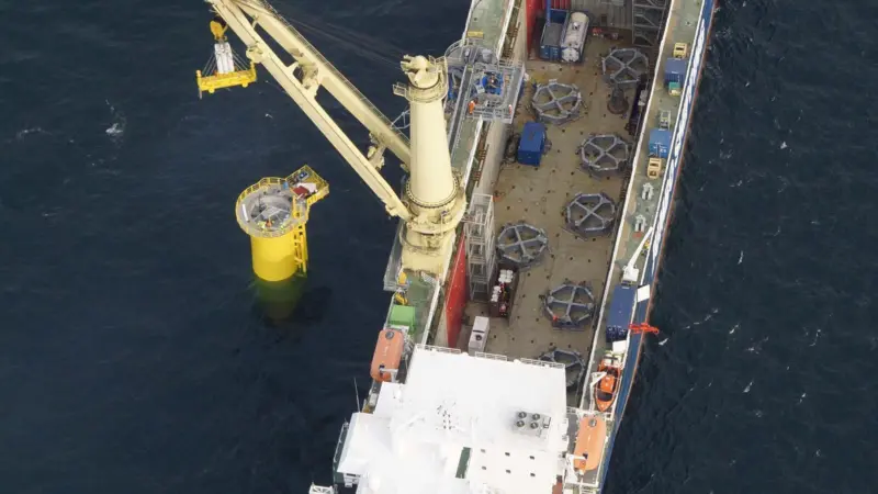 The Jumbo Javelin is able to carry up to 9 TP’s at a time, stowed vertically in the hold