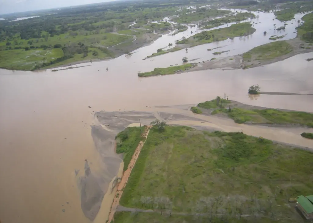 Royal HaskoningDHV is helping the Colombian government decide on a plan to action for the Agua Blanca dike