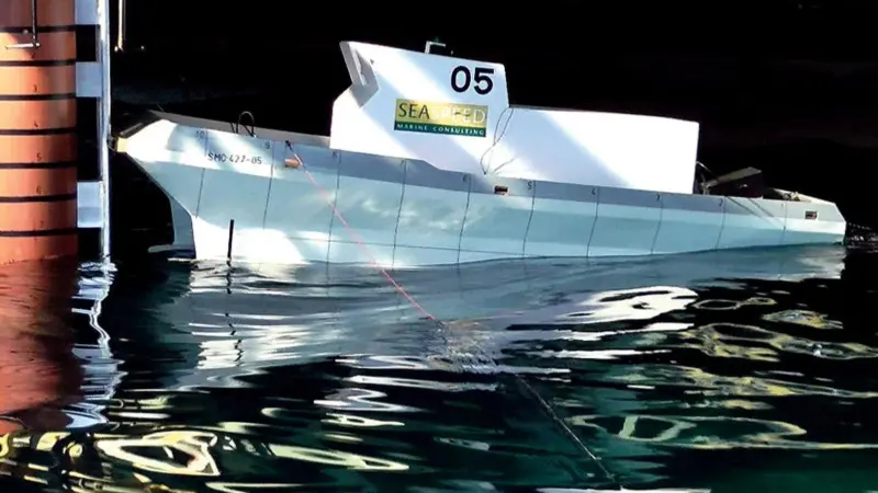 The performance of the models when manoeuvring on a wind turbine tower was investigated over different sea conditions, tidal rates, thrust levels and fender arrangements