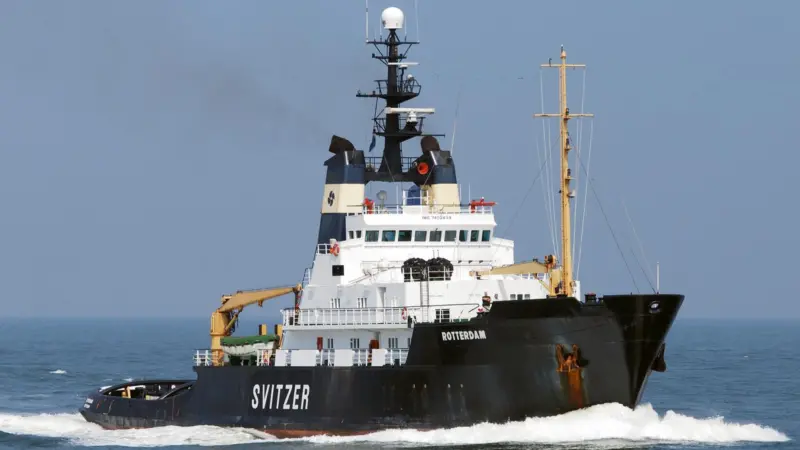 Tug Rotterdam and its two sister ships are for sale. (Photo courtesy Hans Hoffmann)