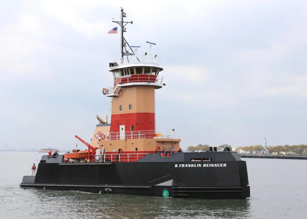 B Franklin Reinauer is a highly developed ‘Facet’ class ATB tug
