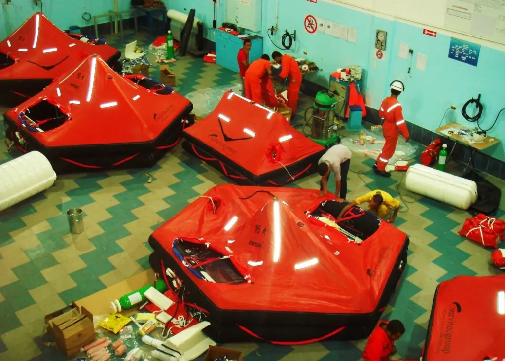 Work underway in the new liferaft service station