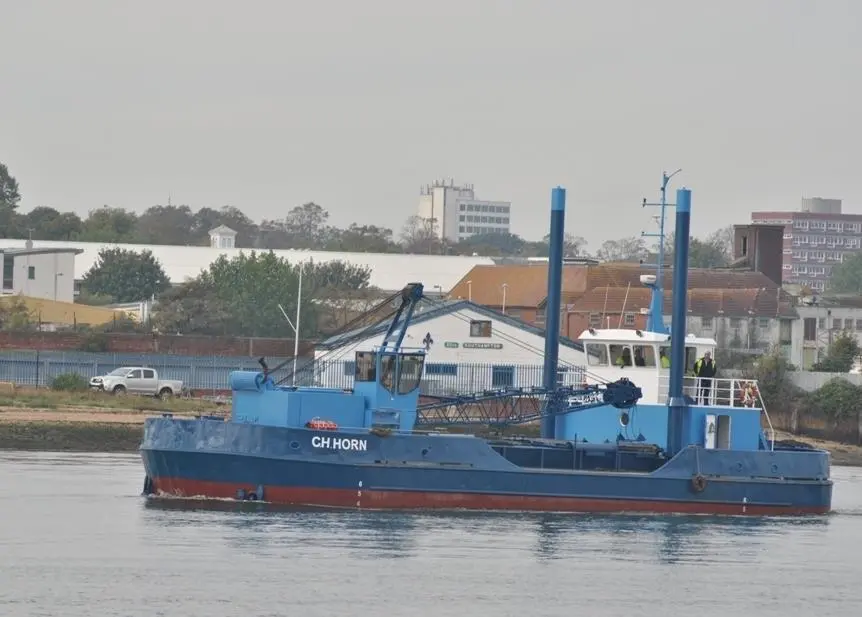 Southampton Marine Services carried out a full modification of the C H Horn, prolonging its working life by further 25 years