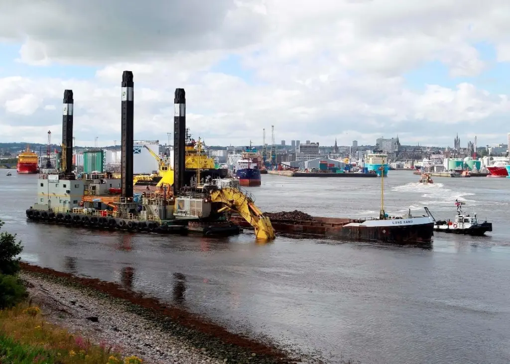 Dredging work at Aberdeen was completed ahead of schedule