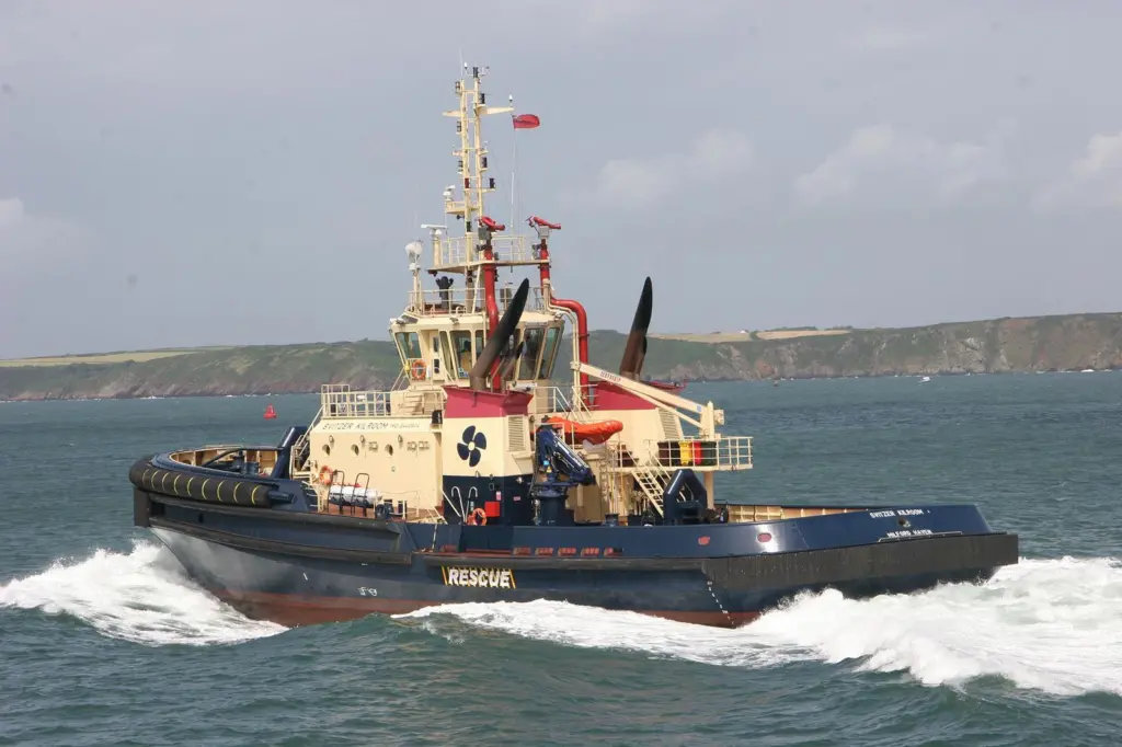 Svitzer Kilroom is an RAL RAstar escort tug with a bollard pull of 112 tonnes built to serve LNG carriers at Milford Haven