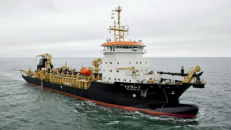 The 'DCI Dredge XIX'