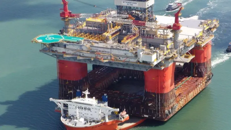 Dockwise is a major player in the international heavy lift market